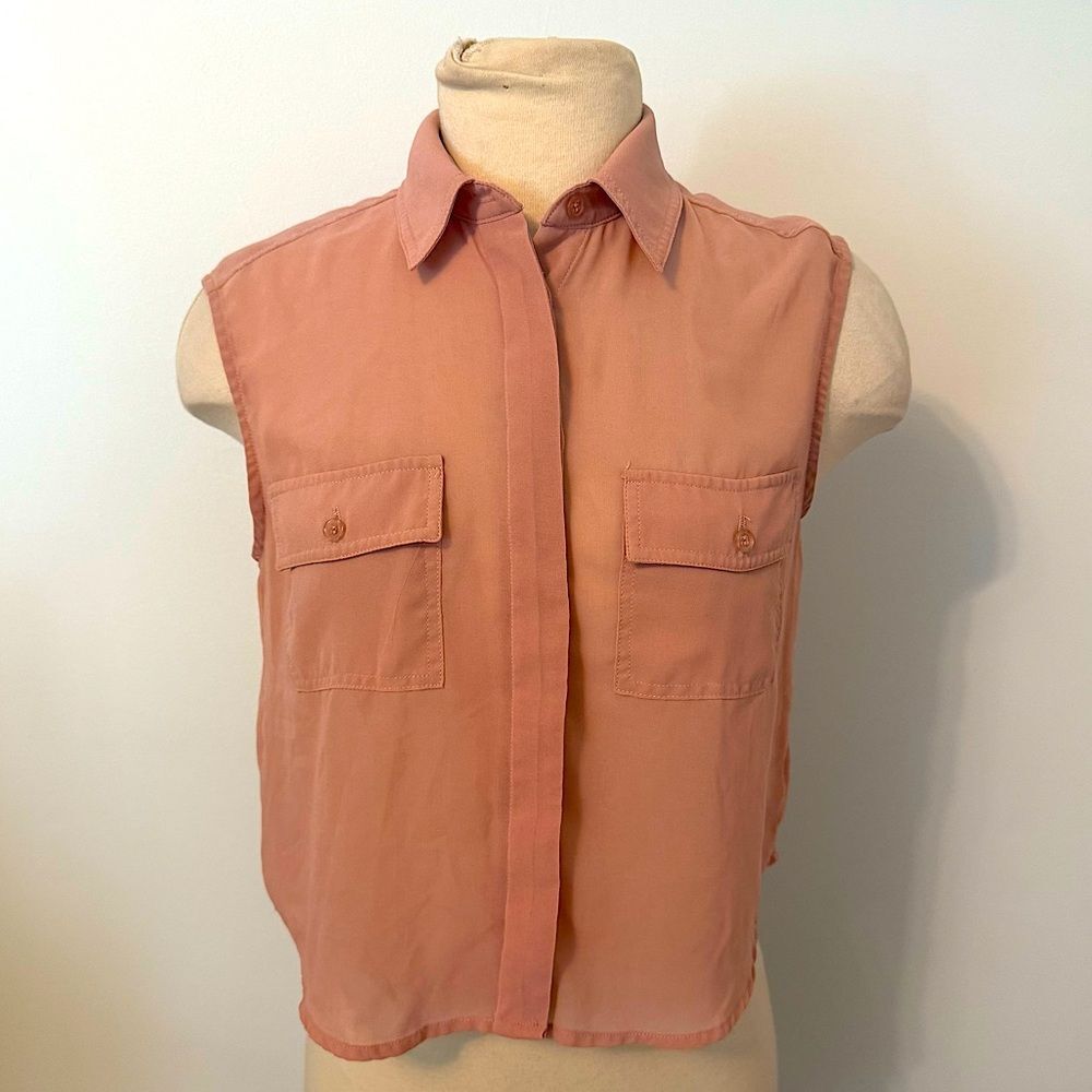 Lush Blush Pink Sleeveless Button Back Collared Blouse Size Small